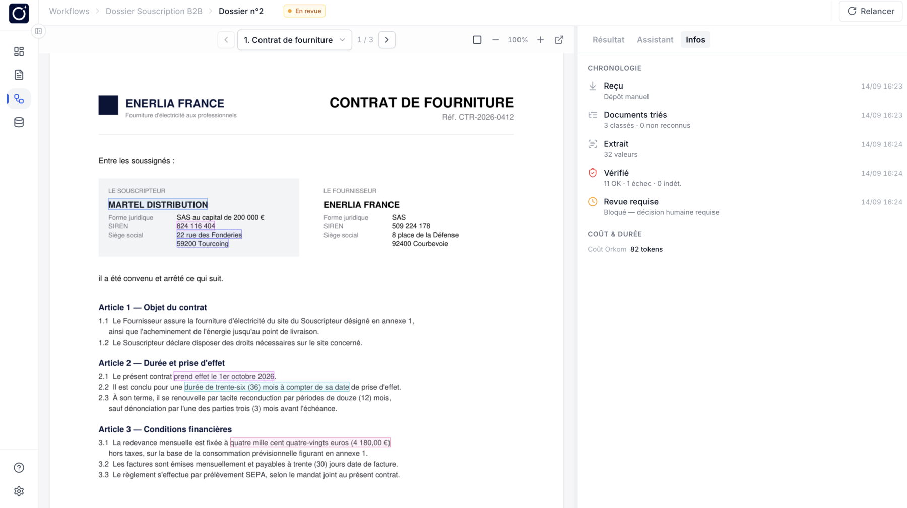 L'onglet chronologie d'un dossier : reçu, documents triés, extrait, vérifié, revue requise, chacun horodaté à la minute avec ce qu'il a produit, et le coût du traitement en jetons.